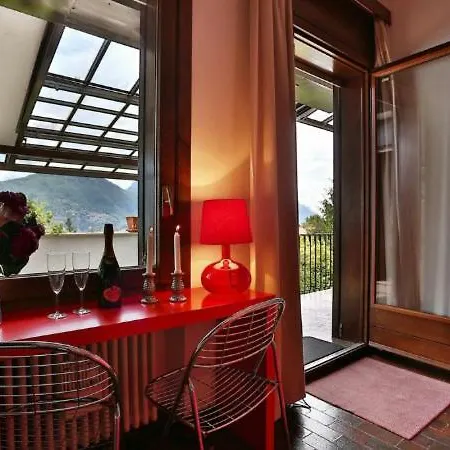 Sleeps 8 Pool فيلة ميناجيو