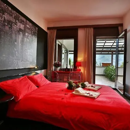 فيلة Sleeps 8 Pool